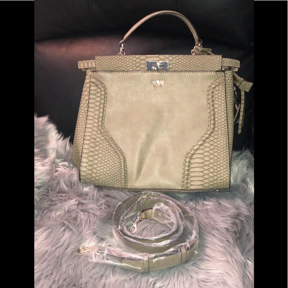 Guess Handbags - Guess satchel/crossbody bag A-8